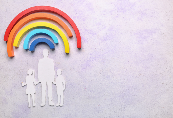 Home Supportive therapy setting focused on caregiver education and family involvement